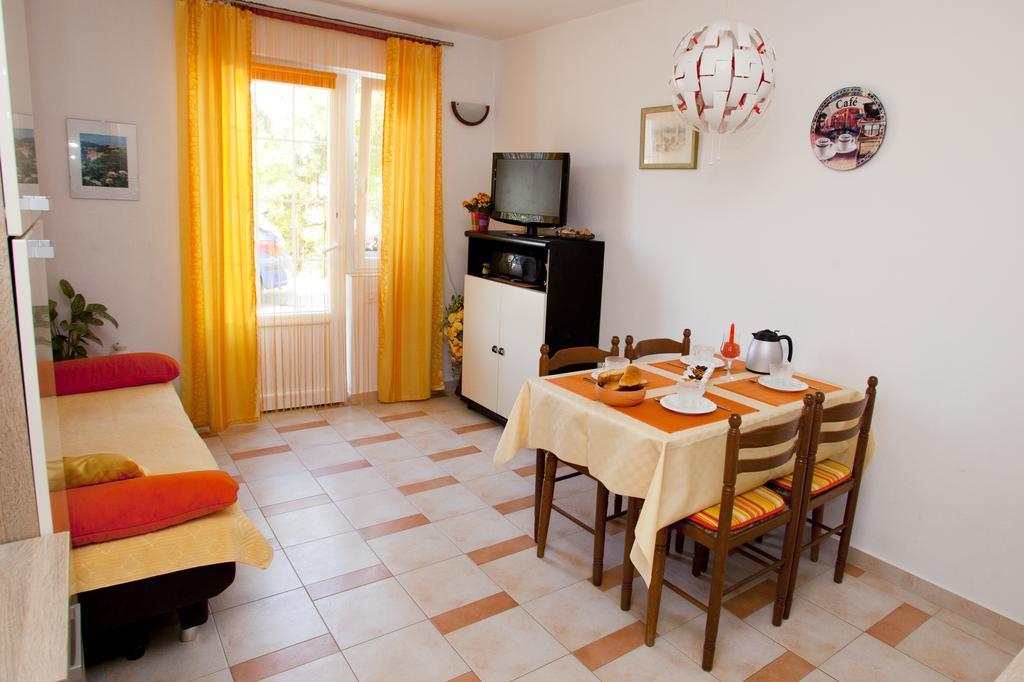 Apartments Marija Vrbnik (Primorje-Gorski Kotar) Exterior foto